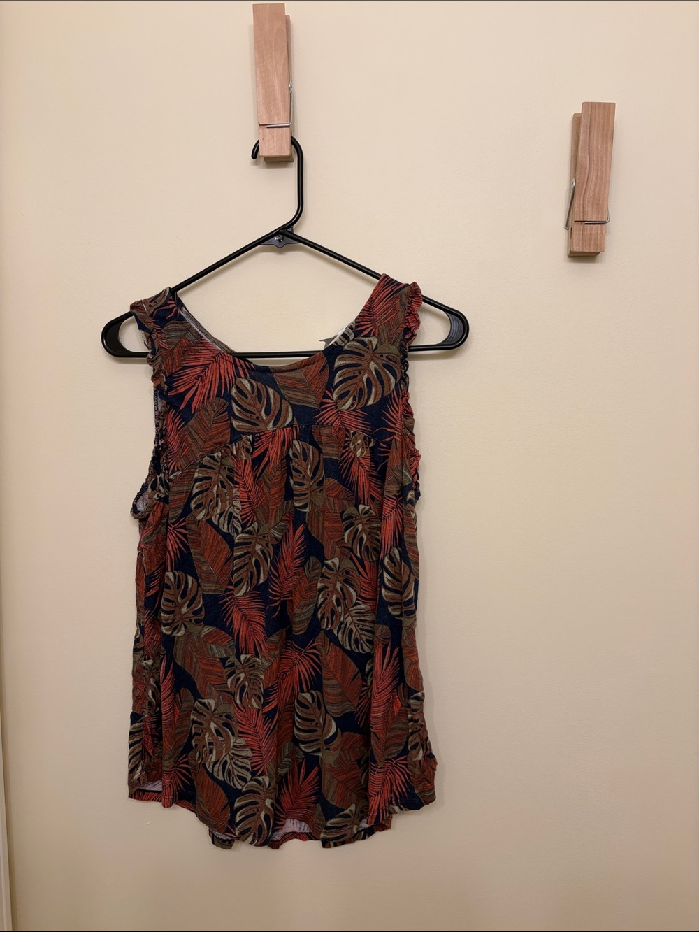 Time and Tru Navy Tank Top with Rust & Olive Leaf Print